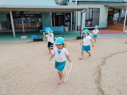 5月9日：駆け足前跳びに挑戦中☆