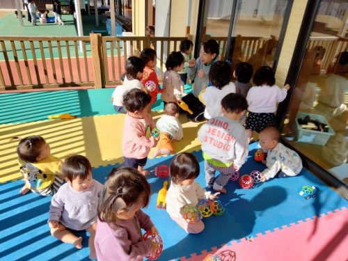 12月26日：デッキで遊びました♪