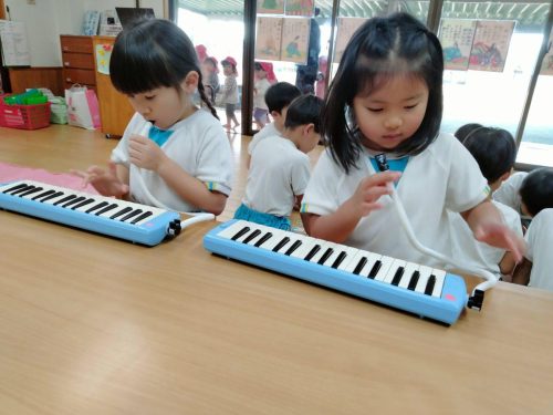 1月8日：ピアニカしたよ！