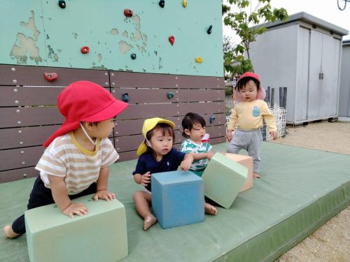 5月9日：ブロックをどこに持っていこうかな？
