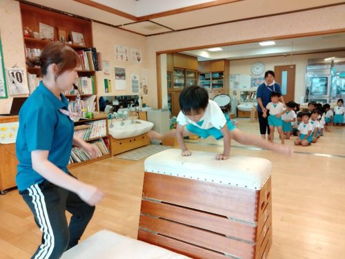 9月18日：跳び箱をしました